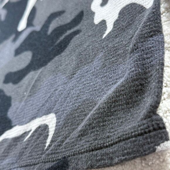 Chaps Ralph Lauren Waffle Knit Long Sleeve Black Camo T Shirt - Men’s US L - Picture 4 of 8